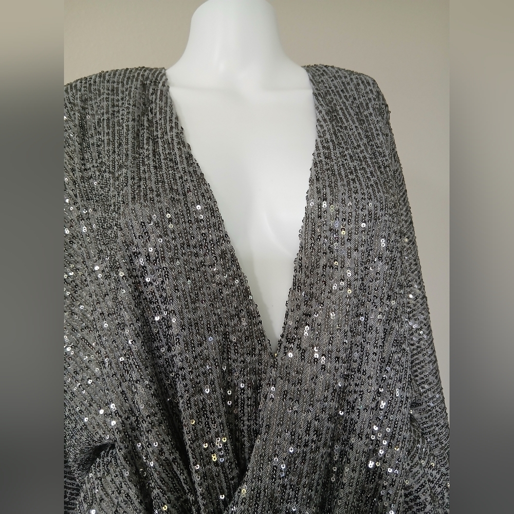 Elllae Lisque Silver Sequin Backless Mini Dress - Glamorous Party Dress - Picture 3 of 8